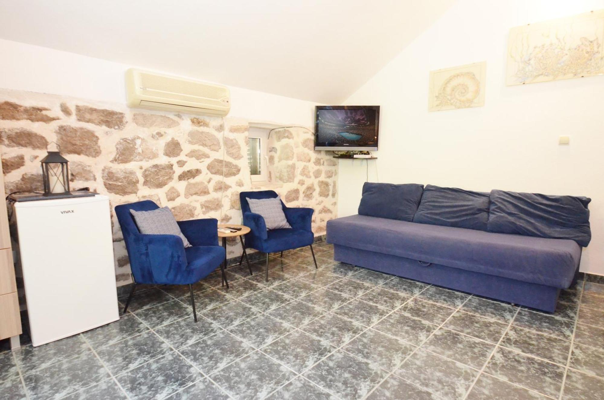 Holiday Home Brinic تيفات المظهر الخارجي الصورة